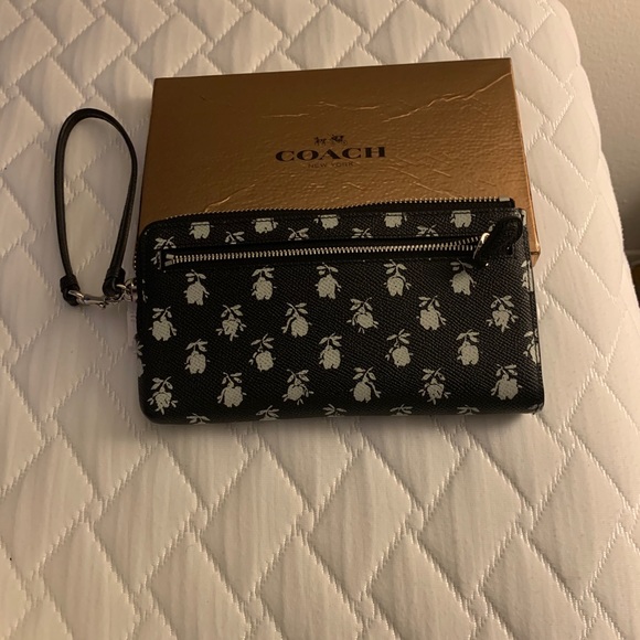 Wallet - Picture 4 of 5